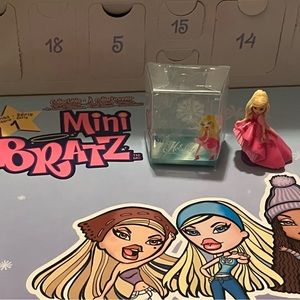 Bratz | Toys | Bratz Minis Holiday Trinity Miniature Doll Tiny Toy Box From Advent  Calendar | Poshmark
